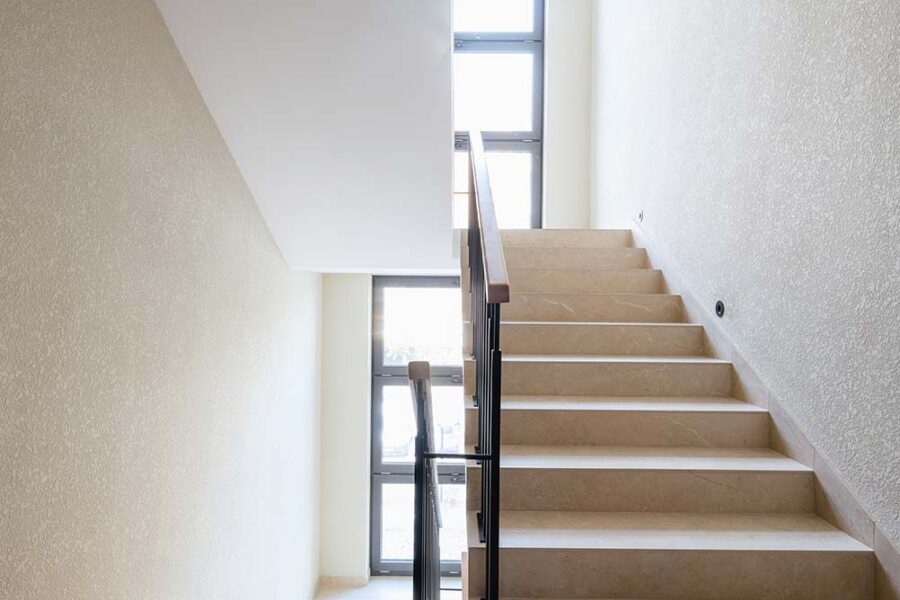 trap laten renoveren